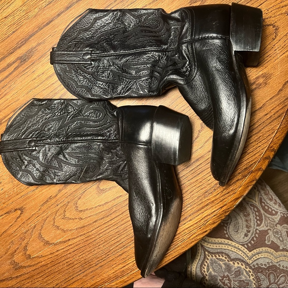 Men’s vintage Lucchese cowboy boots
